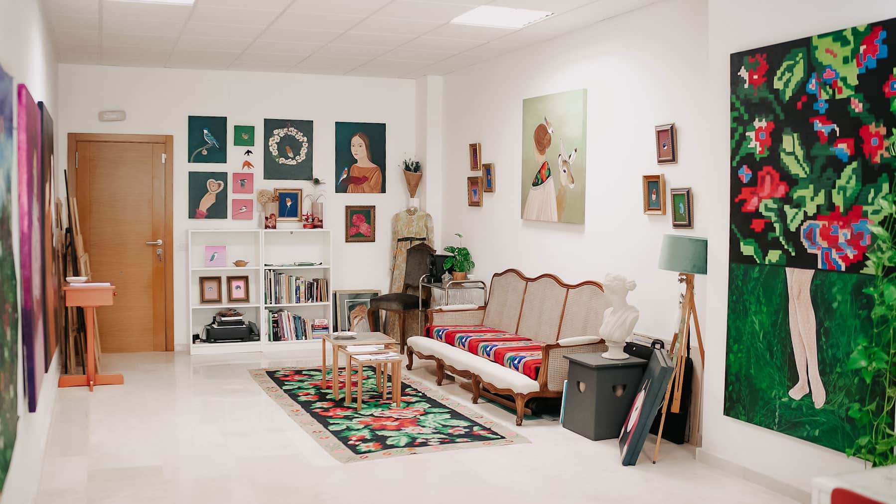 Elleny Gherghe's art studio in Guadacorte, Cádiz